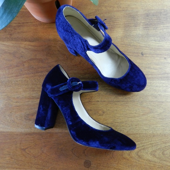 Marc Fisher Shoes - Marc Fisher Blue Velvet Shaylie Mary Jane Sz 8